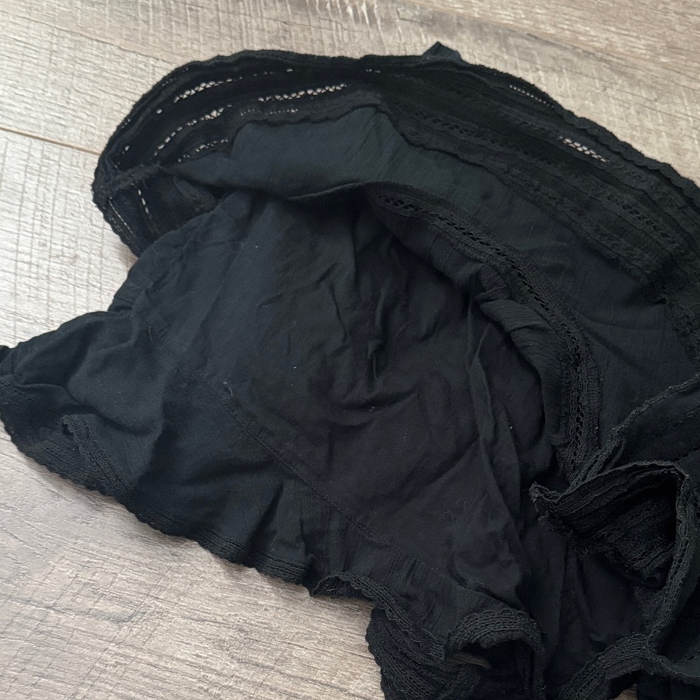 Black Ruffle Mini Skirt - Picture 3 of 6